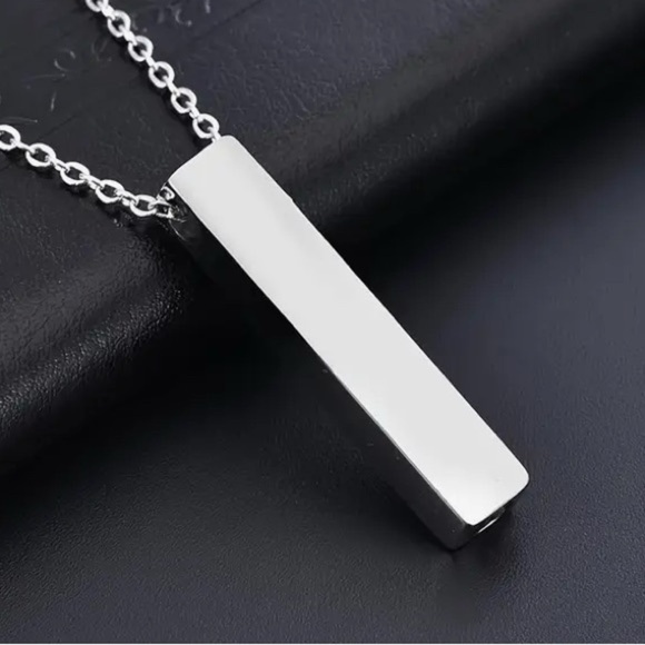 Always with me cube urn memorial necklace - new - Picture 3 of 5